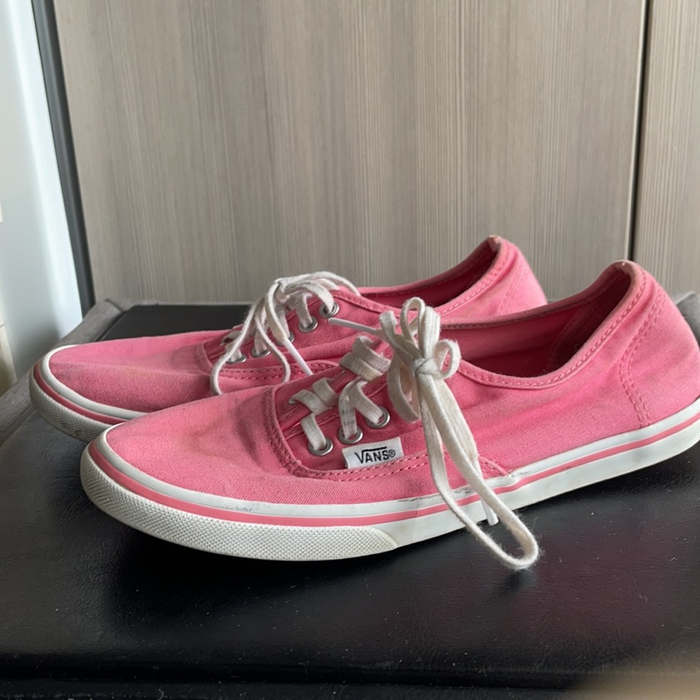Pink Vans - Picture 2 of 3